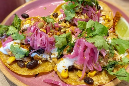  TRIO DE TACOS DE CERDO 